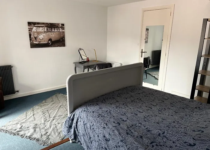 Dans Maison Basque Typique * Amendeuix-Oneix